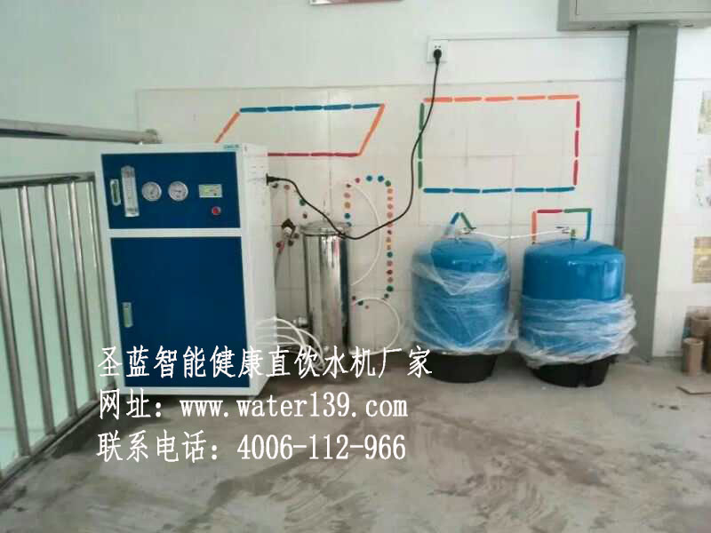 原來(lái)更換直飲水機(jī)凈水器濾芯這么重要