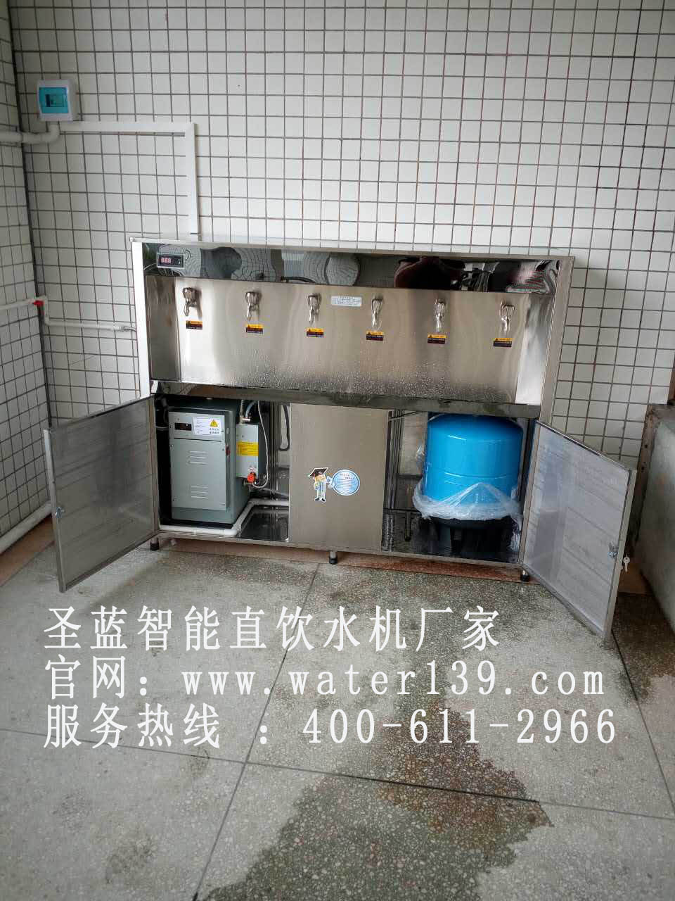 校園直飲水系統(tǒng)內(nèi)部實物圖