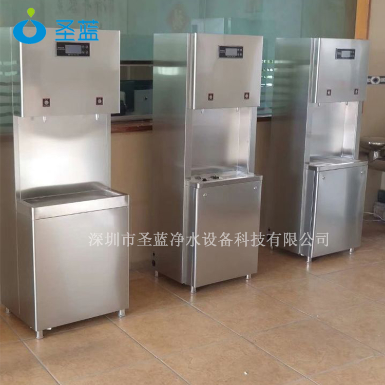 校園步進(jìn)式直飲水機(jī)